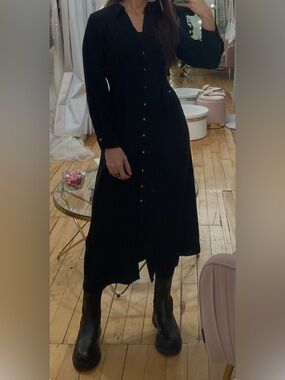 Zara Black Long-Sleeve Button Midi Dress